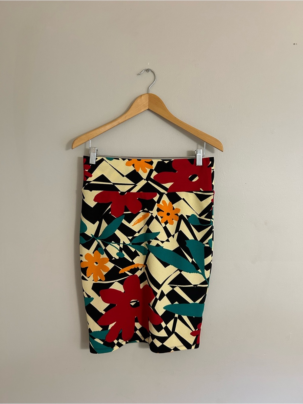 LuLaRoe Cream Pencil Skirt with Red, Teal & Orange Floral Print